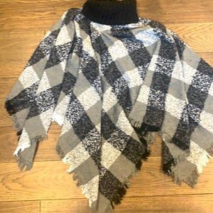 Sweater shawl